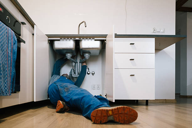Professional Plumbing technician working in Ferris, TX